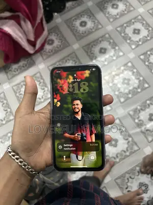 Apple iPhone 11 full fresh original (Used)