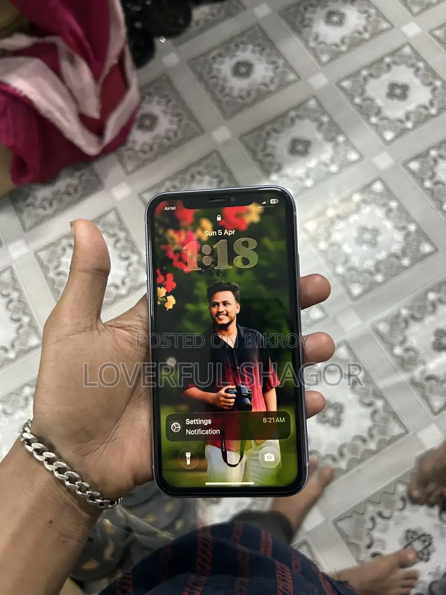 Apple iPhone 11 full fresh original (Used)