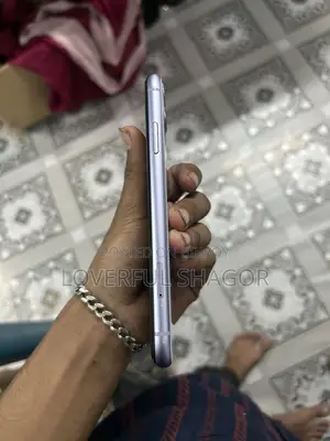 Apple iPhone 11 full fresh original (Used)