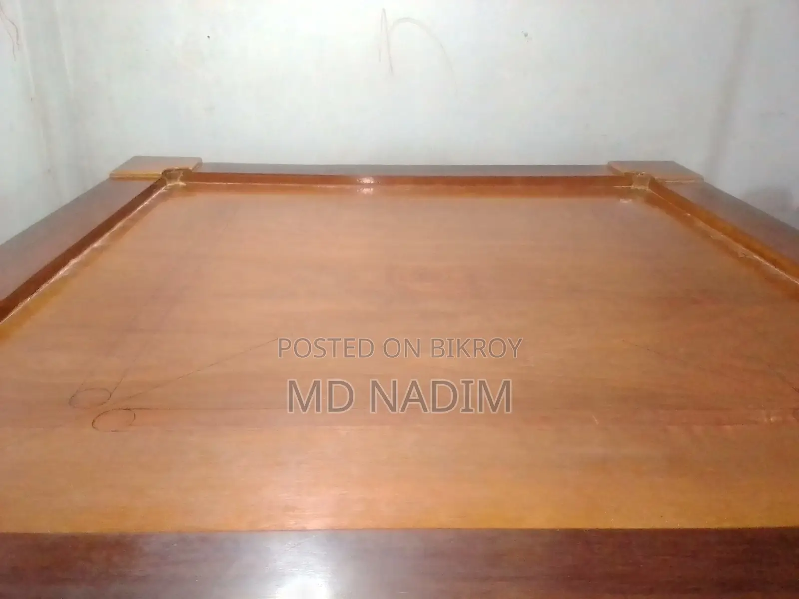 Carrom Board 4'7 Inch
