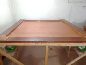 Carrom Board 4'7 Inch