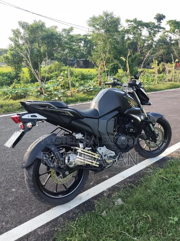 Yamaha FZs V2 2022