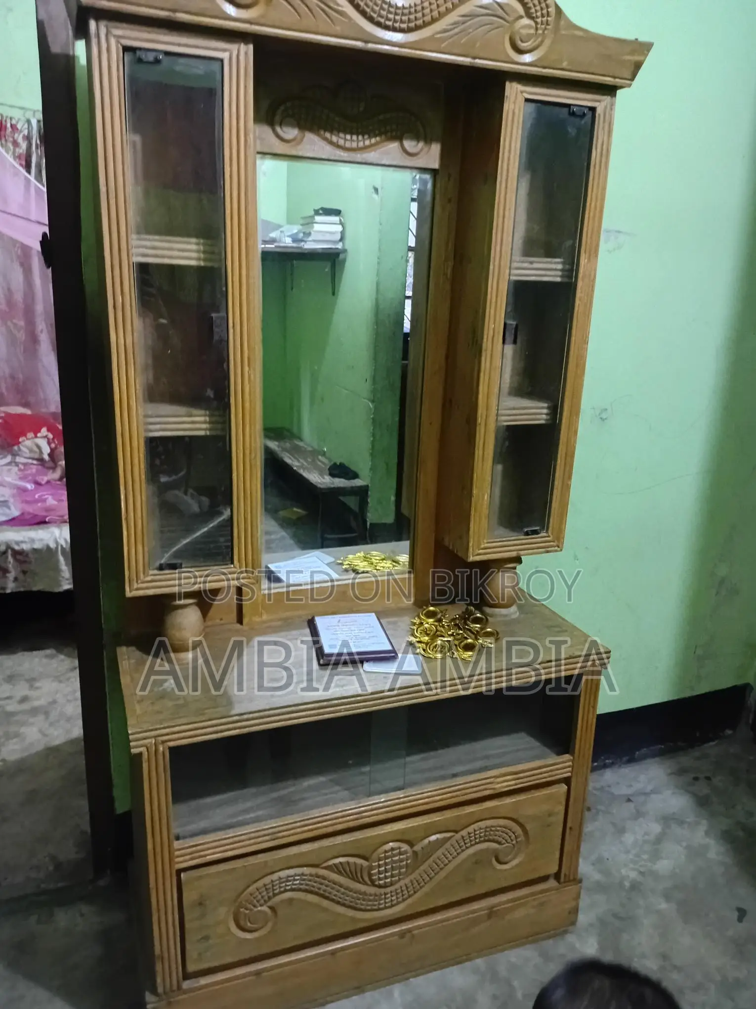 Dressing Table