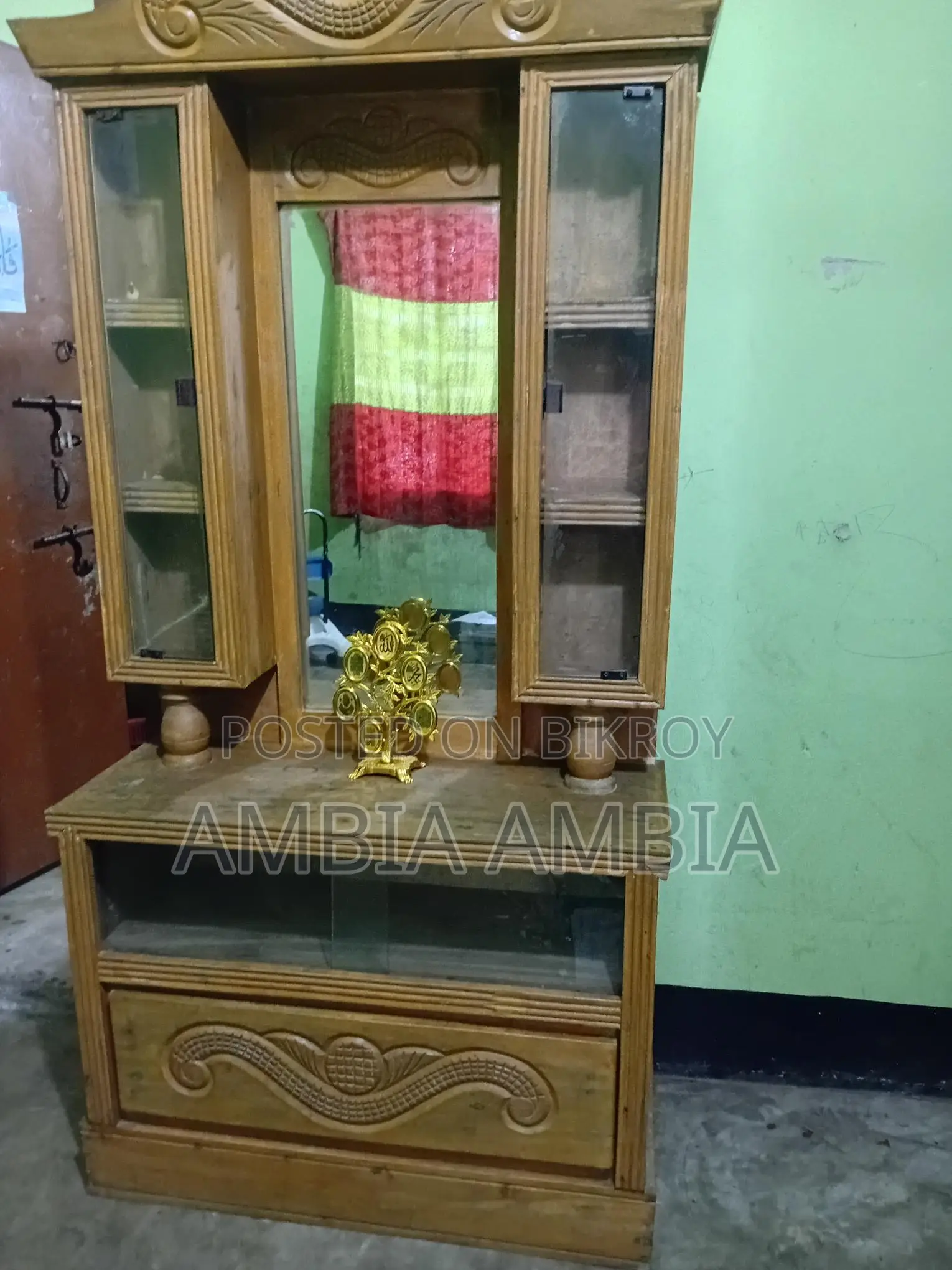 Dressing Table
