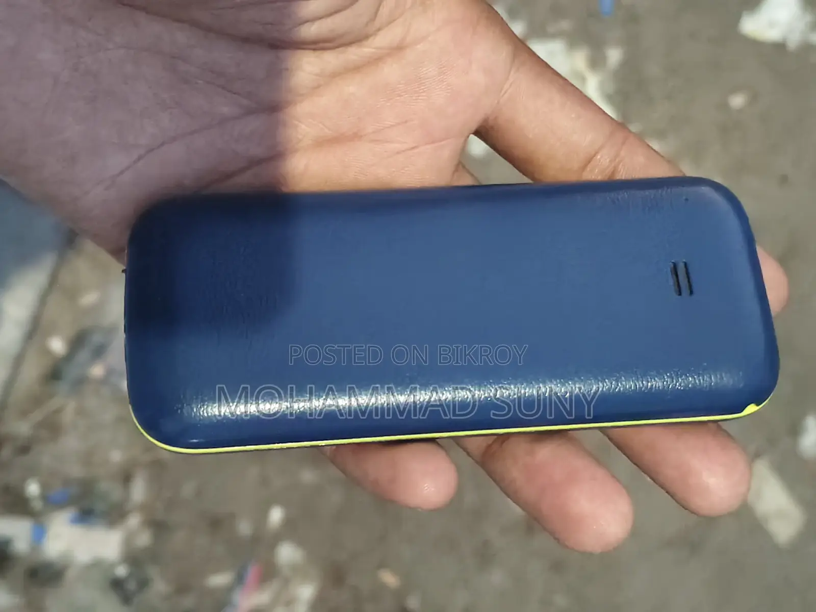 Samsung Guru Music 2 . (Used)