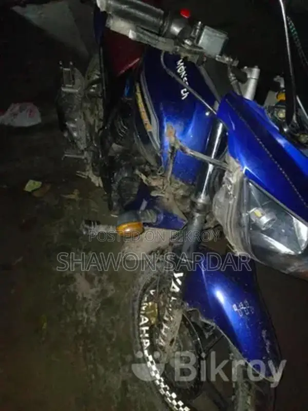 Yamaha Fazer . 2012