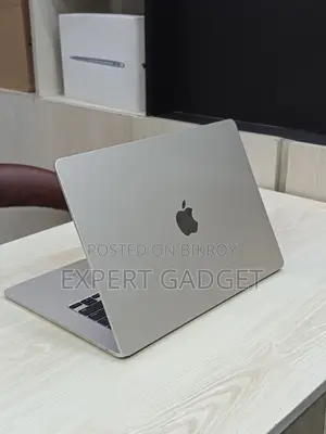 MacBook Air M2 Chip (2023)| RAM 8 GB| SSD 256 GB |15.3 inch | Health 99%