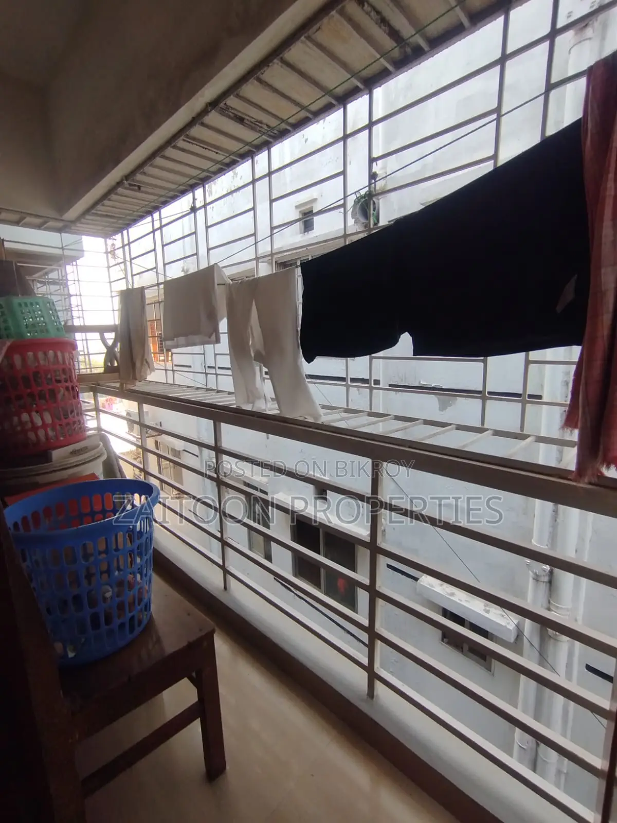 1050 Sq Ft Flat—In the Best Location of Mohammadpur!