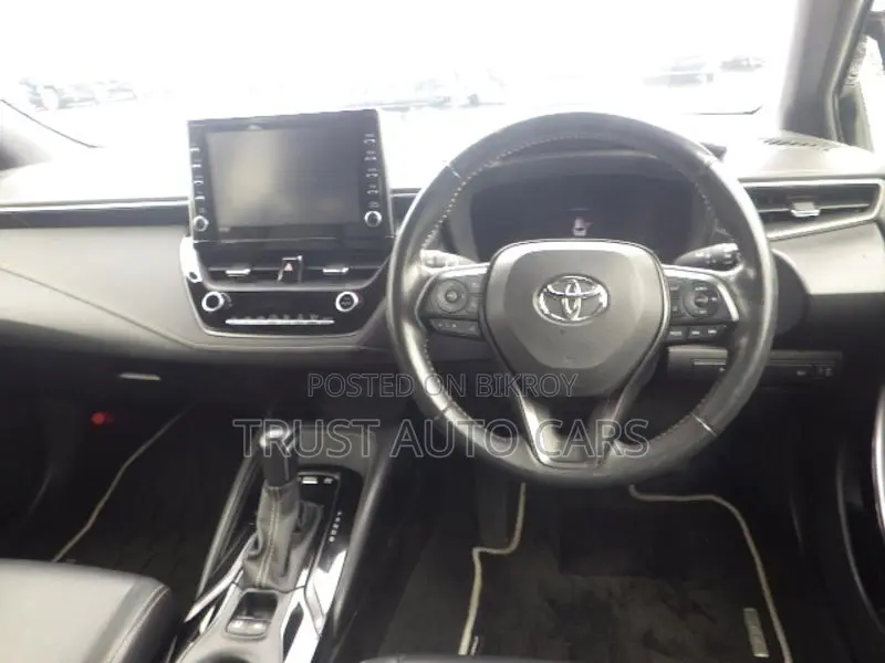 Toyota Corolla TOURING 2020