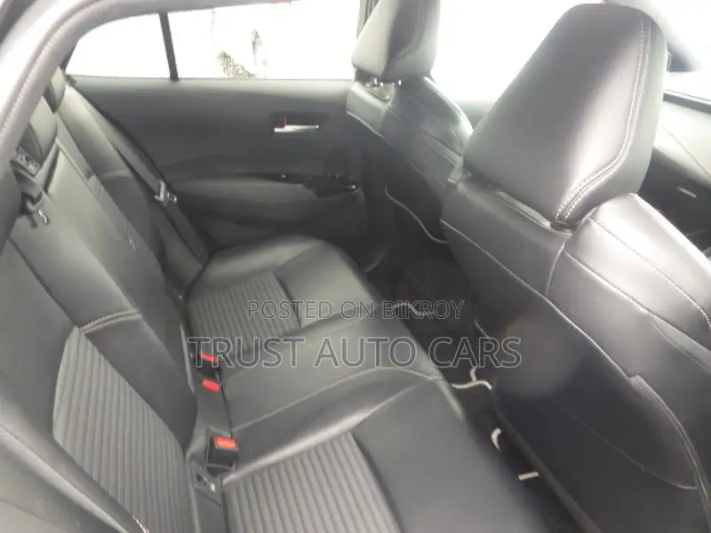 Toyota Corolla TOURING 2020