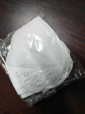 White Face Mask
