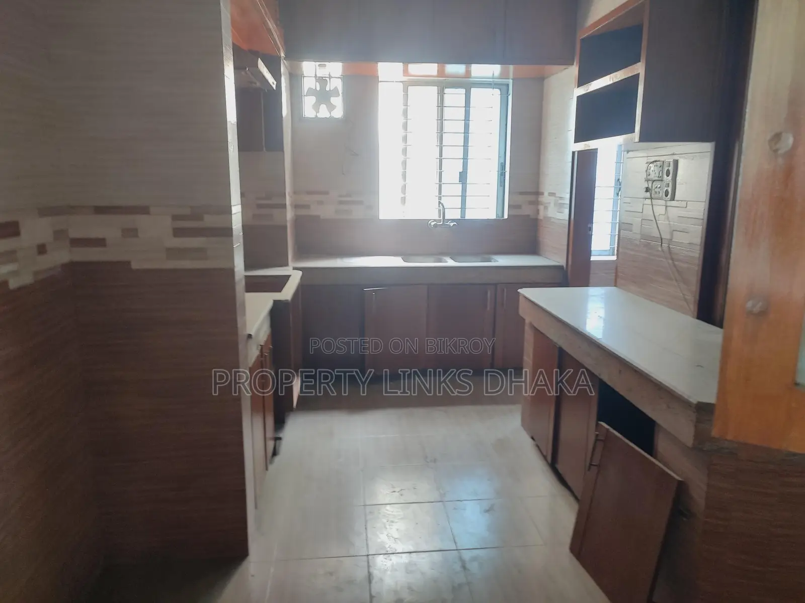 Semi-furnished office space for rent