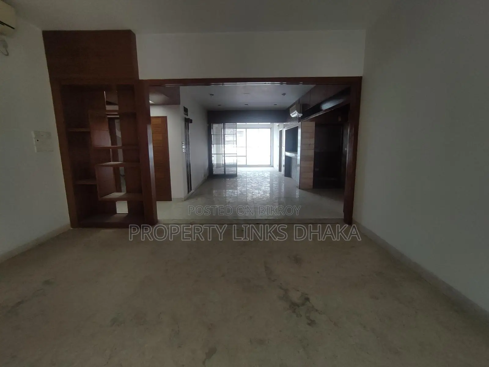Semi-furnished office space for rent