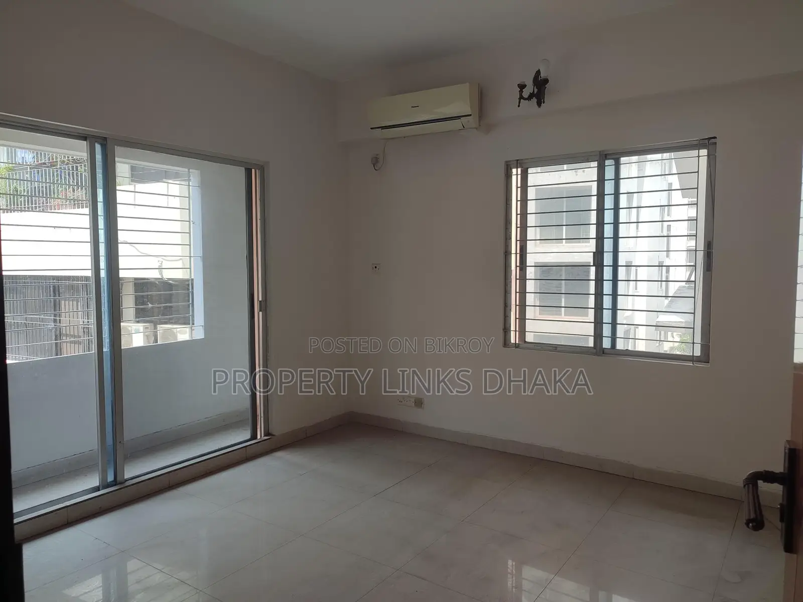 Semi-furnished office space for rent