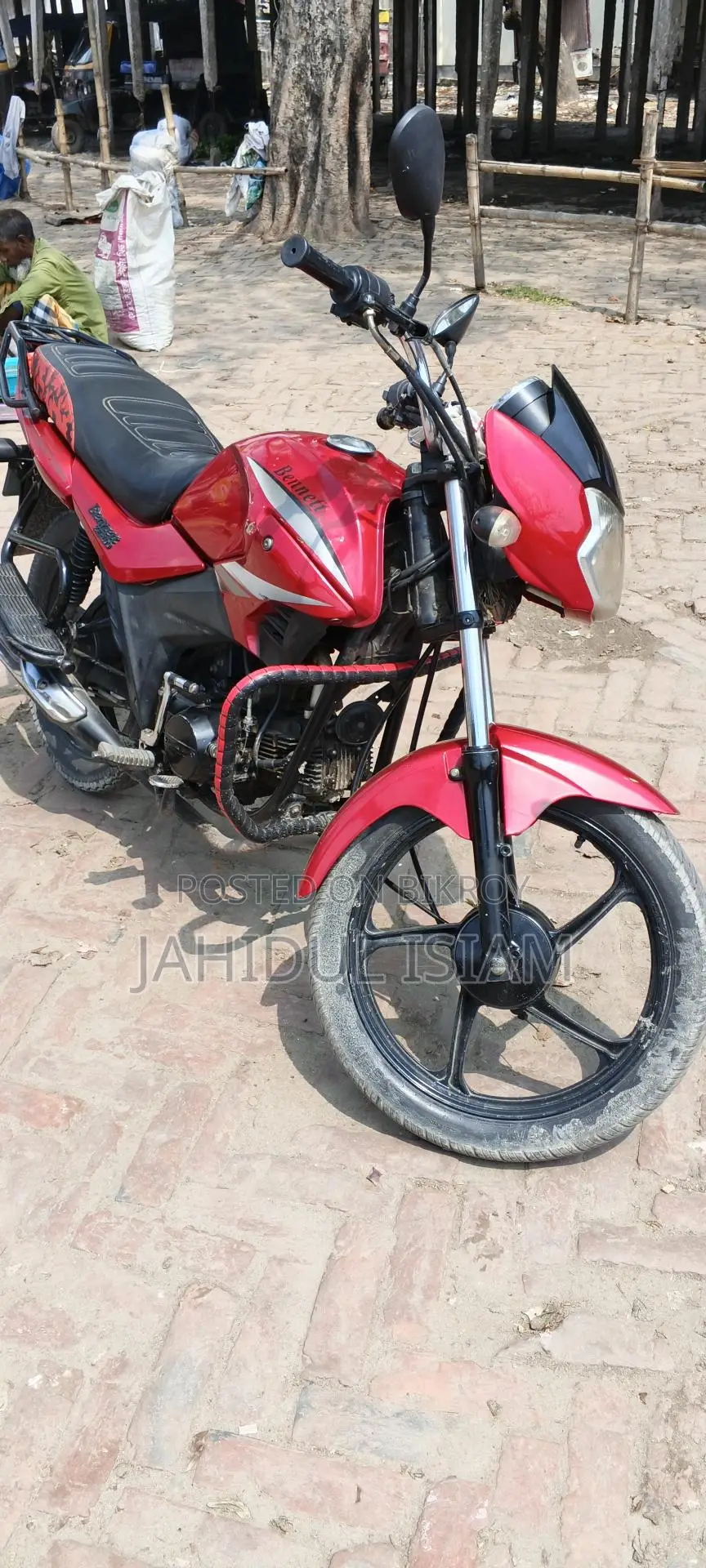 Bennett ZF100-A . 2015