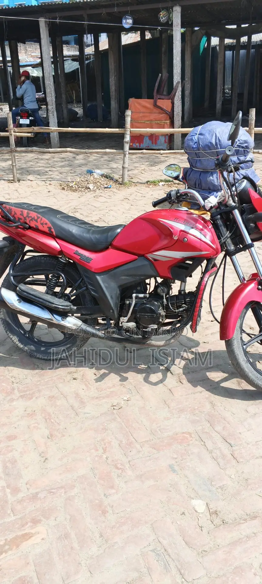 Bennett ZF100-A . 2015
