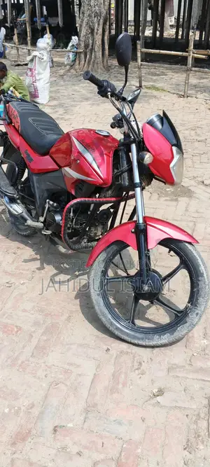 Bennett ZF100-A . 2015