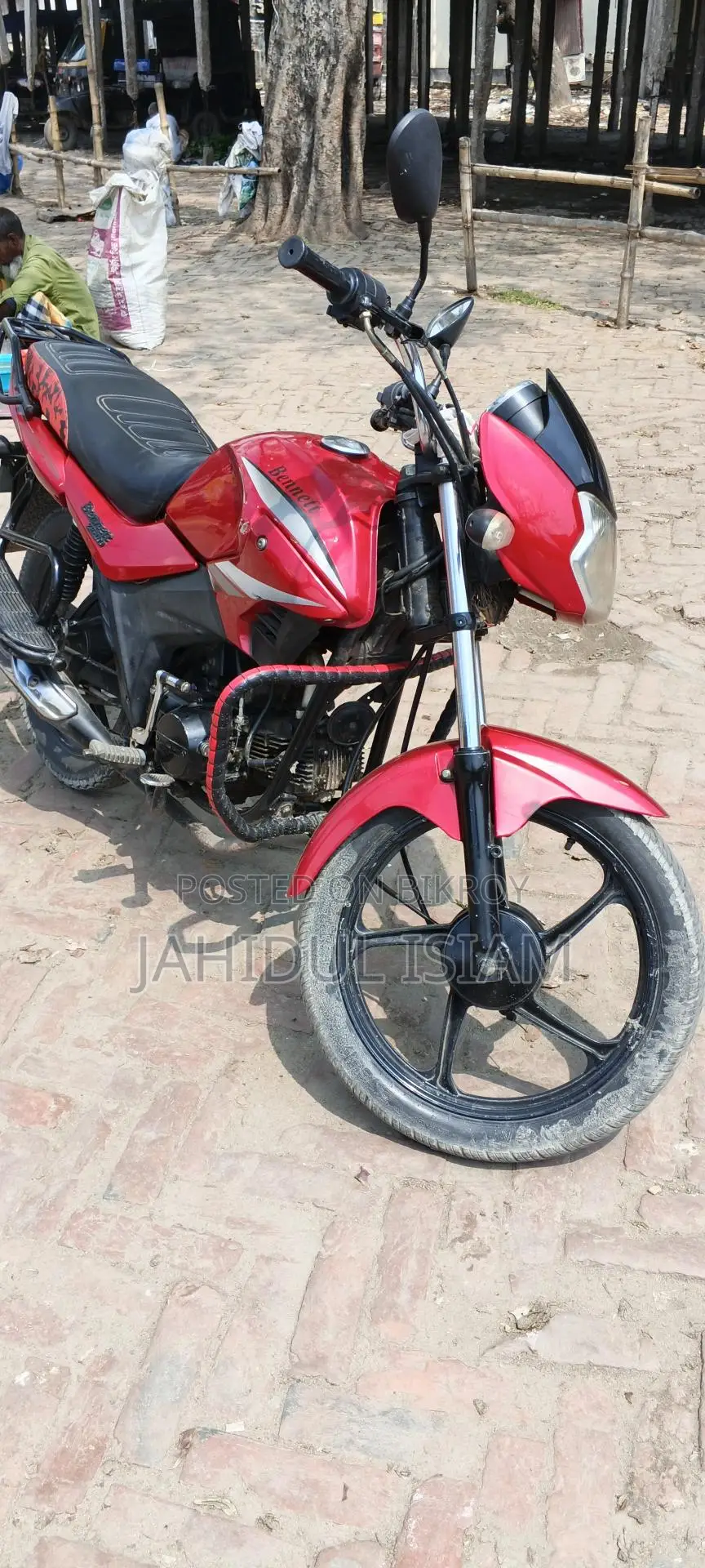 Bennett ZF100-A . 2015