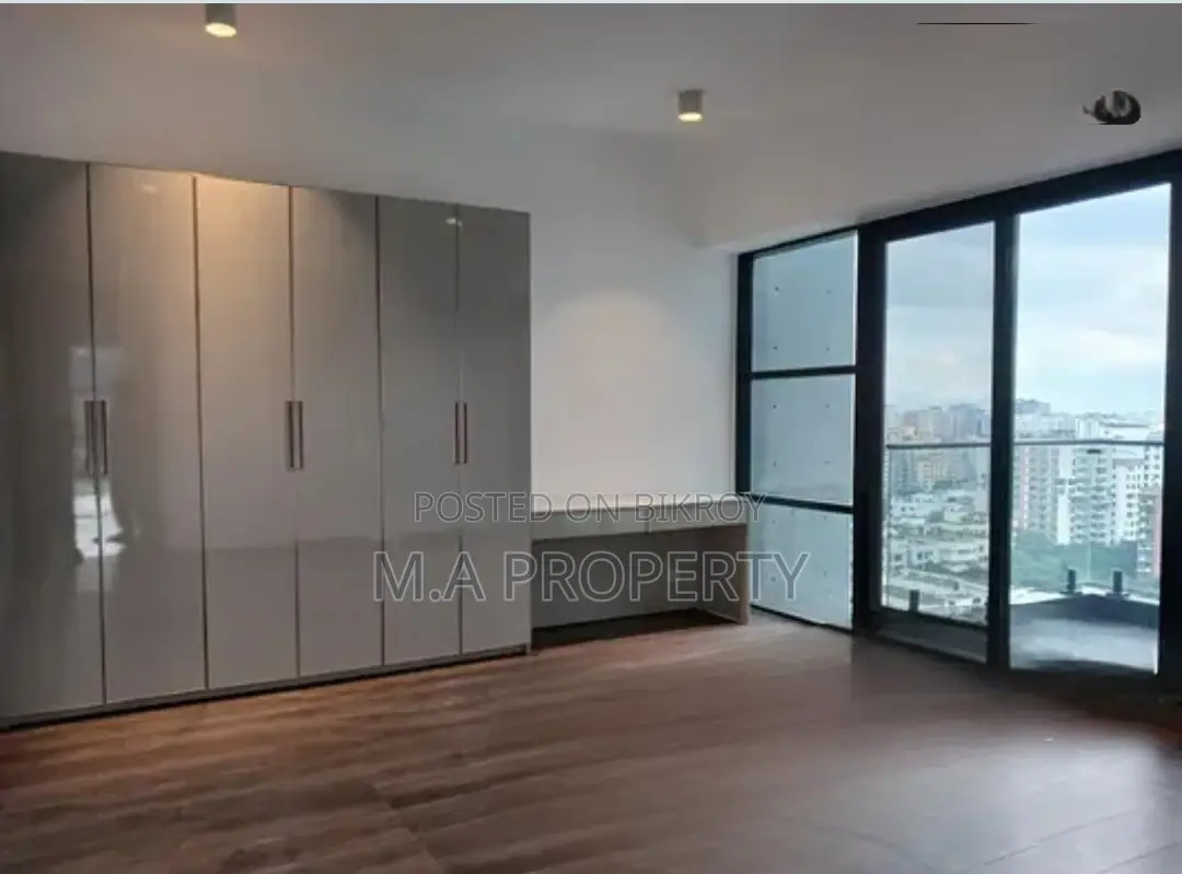 Exclusive Semi-furnished 3 Bed Flat for Rent in Gulshan 2 with Gym and Pool