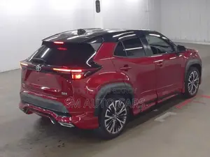 Toyota Yaris Cross Z Red & Black 2021