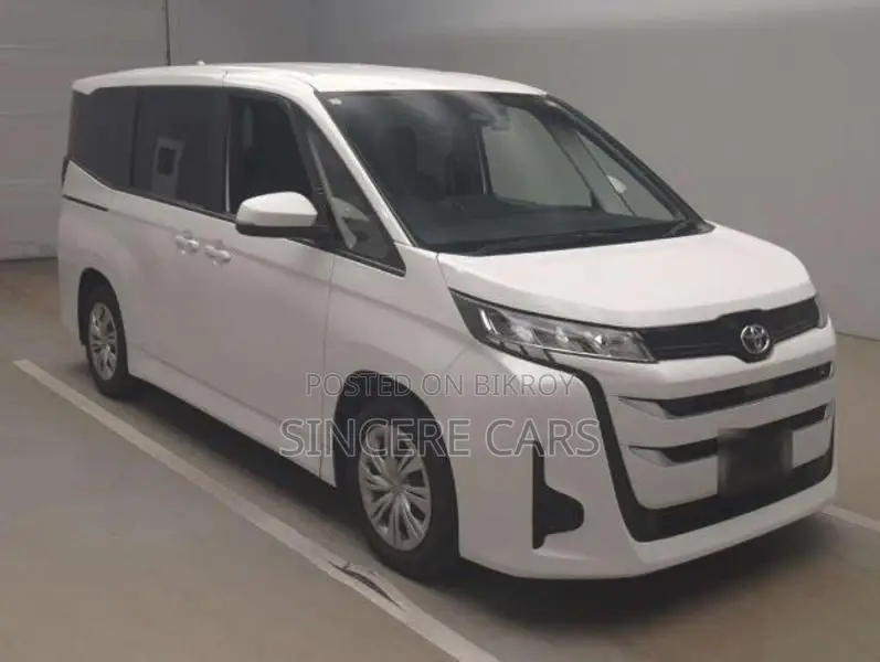 Toyota Noah X OCTEN PUSH 2DR PWR 2022