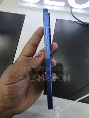 Samsung Galaxy S25+ . (Used)