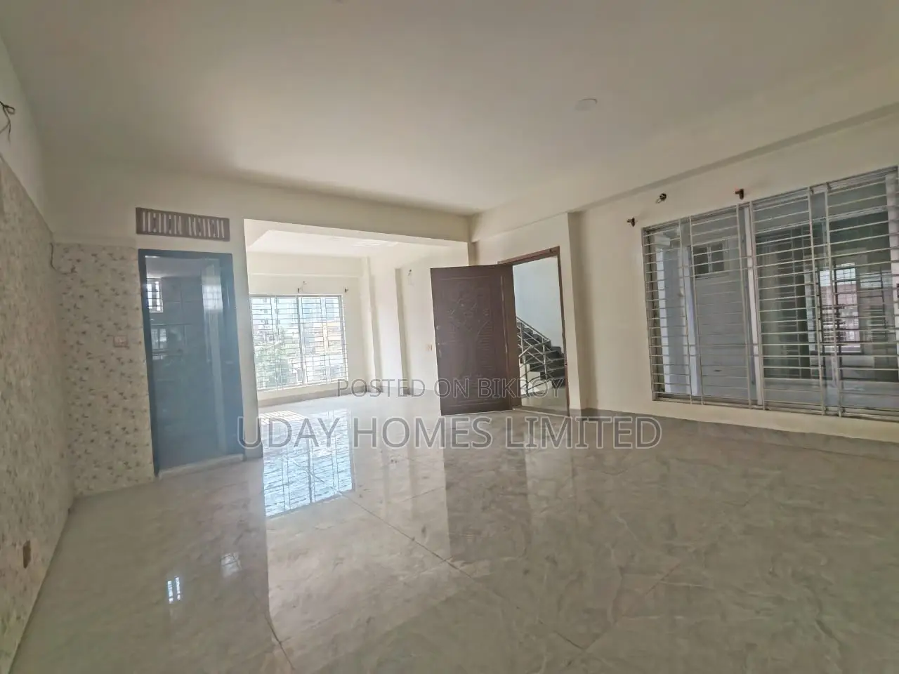1364 Sft 100% Ready Flat for Sale