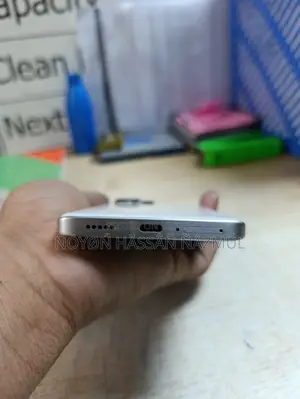 Xiaomi Redmi Note 13 Pro Plus ফ্রেশ কন্ডিশন। (ব্যবহৃত)