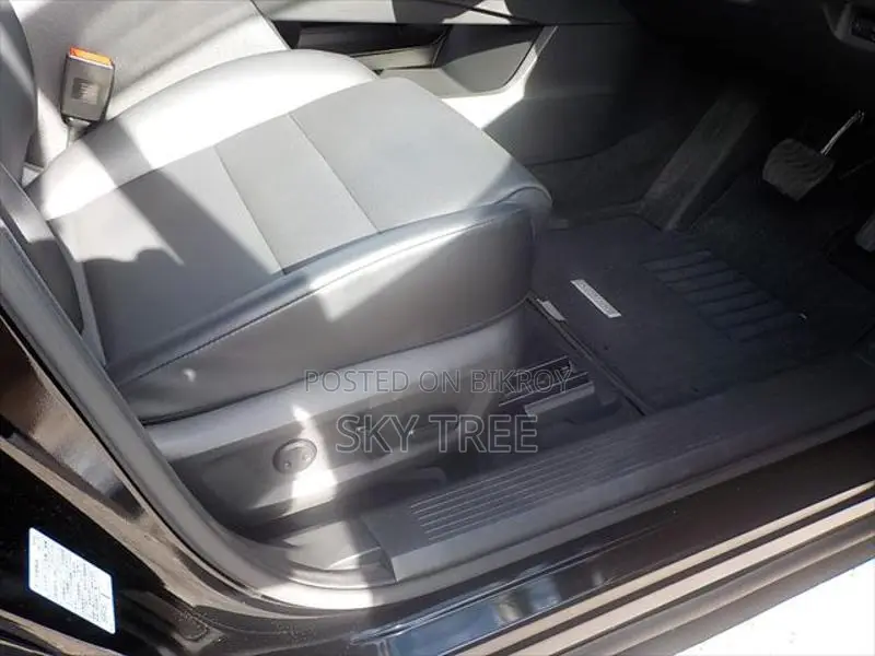 Toyota Noah G Package.. 2021
