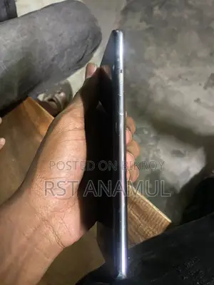 OnePlus 8 with Cash Memo (Used)