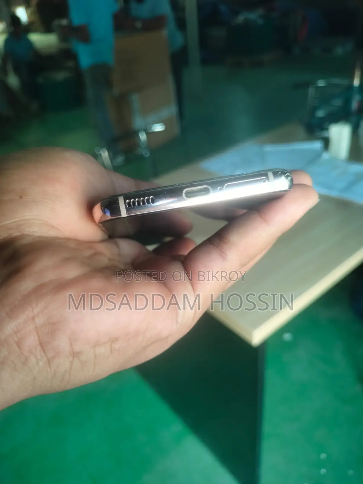 Samsung Galaxy S21 ` (Used)