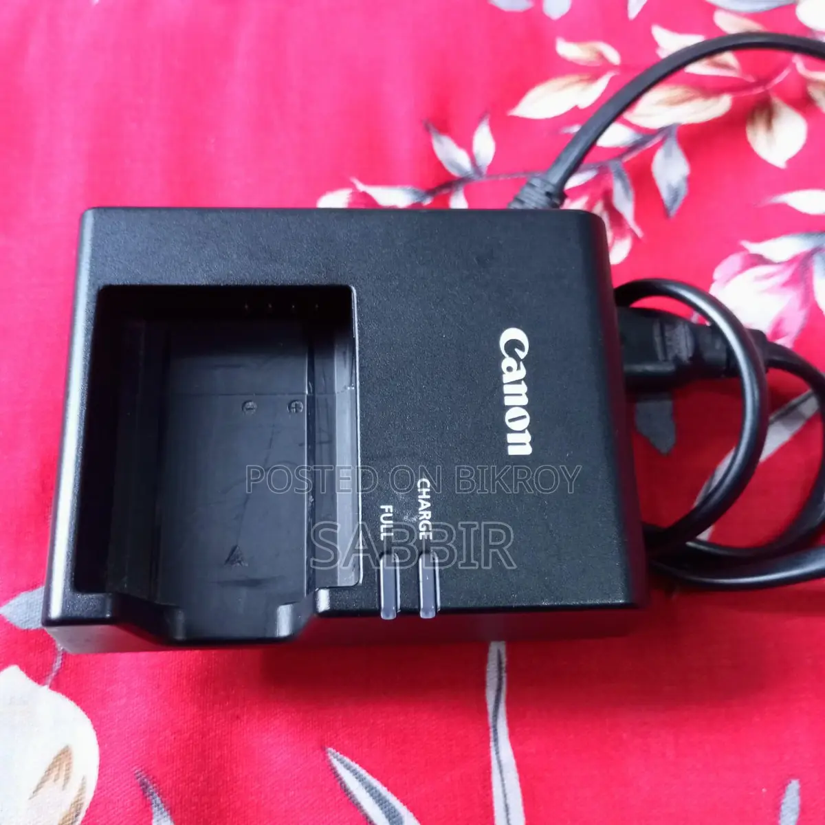 Canon 2000d EF 50mm f/1.8 STM Lens With battery and Charger