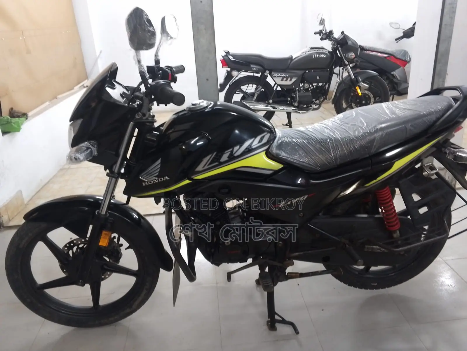 Honda Hornet black 2022
