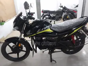 Honda Hornet black 2022