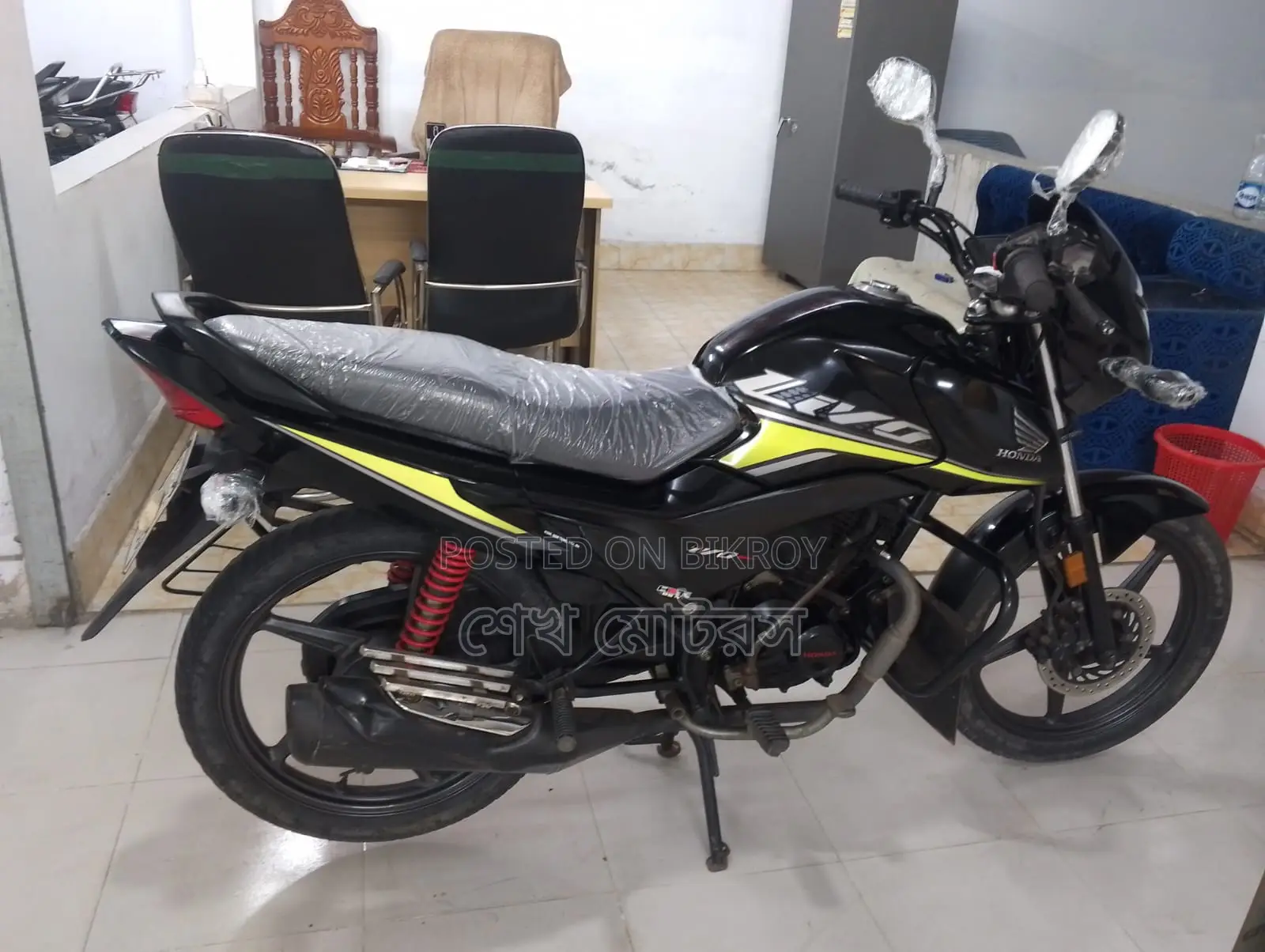 Honda Hornet black 2022