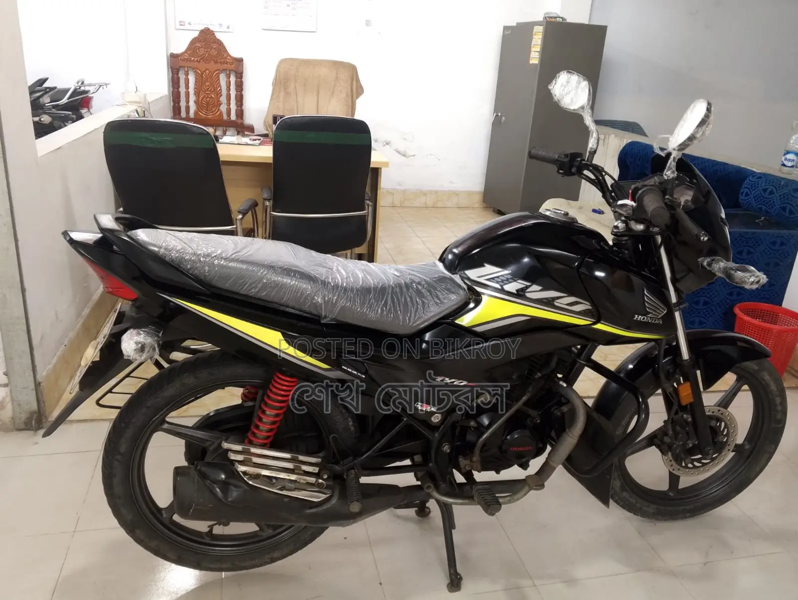 Honda Hornet black 2022