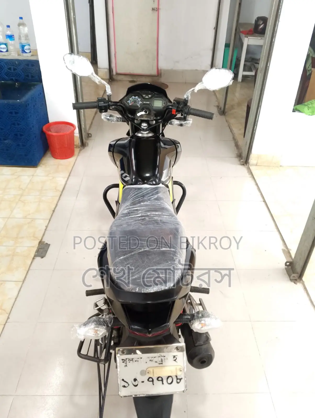 Honda Hornet black 2022
