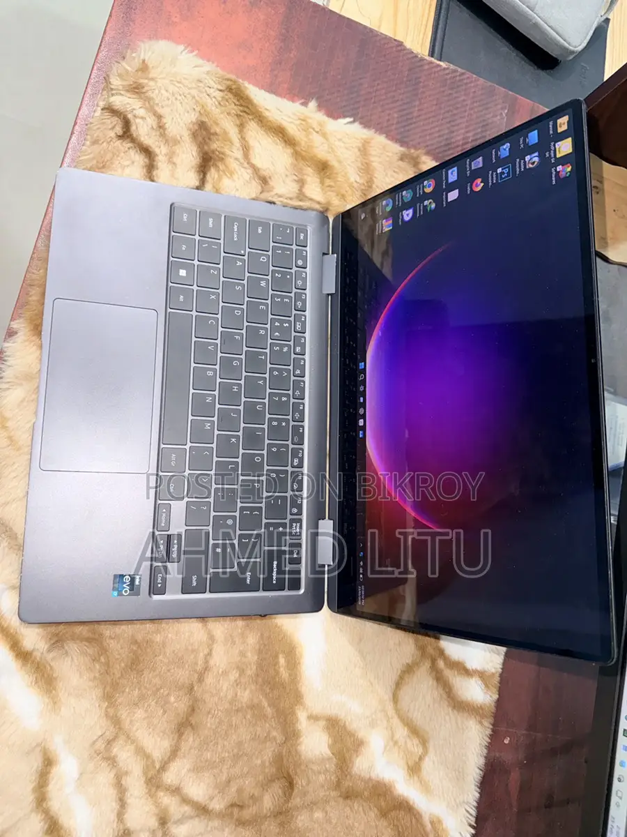 Laptop Samsung Galaxy Book3 360 15 NP750QFG 16GB Intel Core I7 HDD 1T