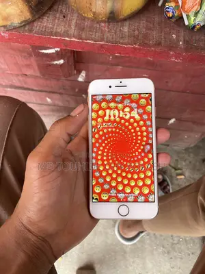Apple iPhone 8 (Used)