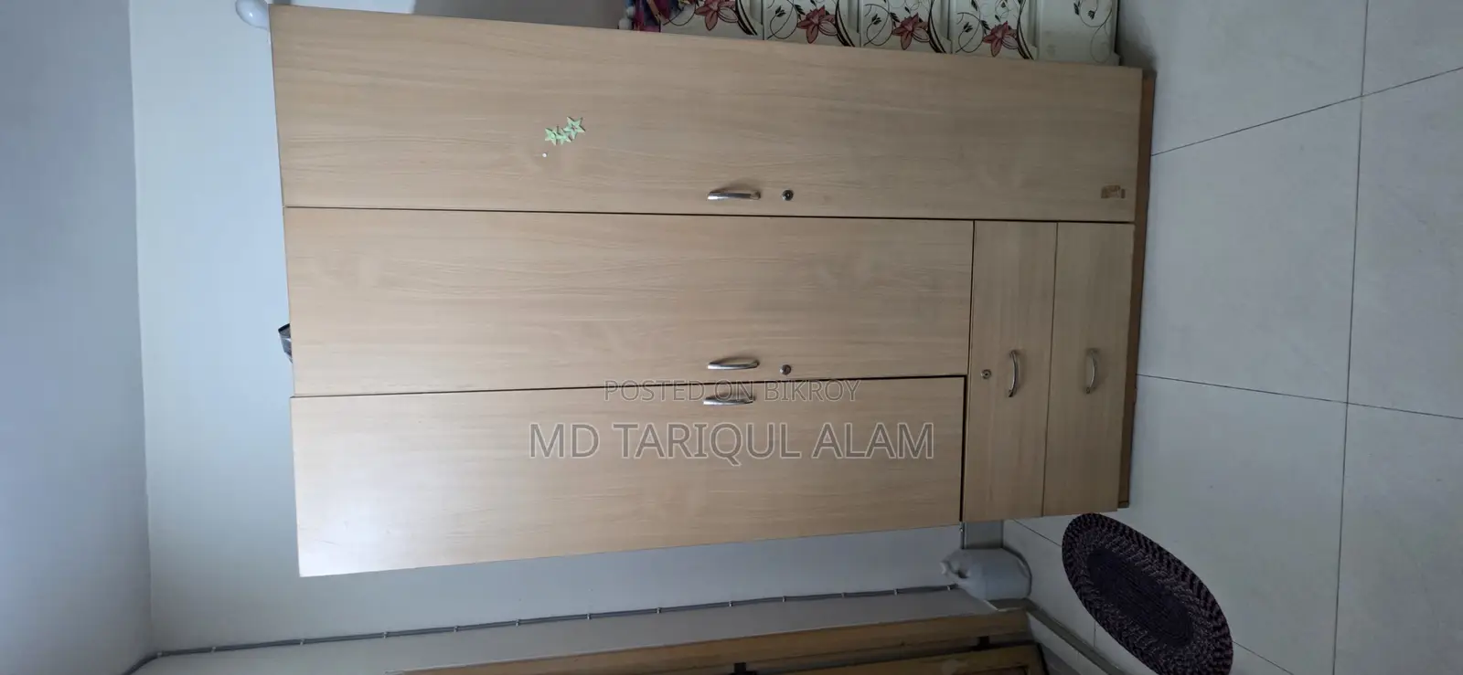 Large Almirah (Otobi)