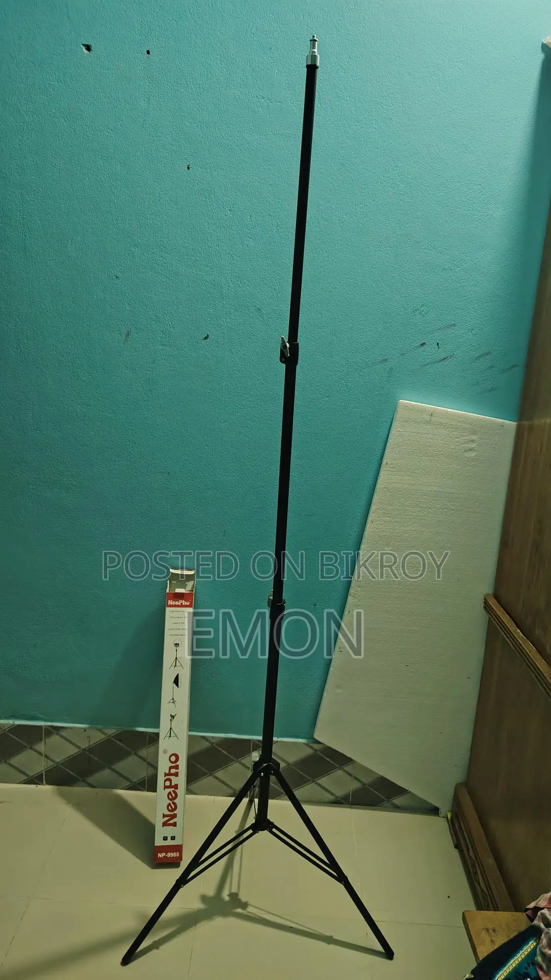 2 Mobile Phone/Light Stand Tripods for Sale