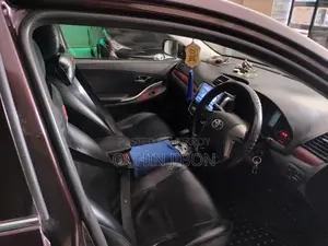 Toyota Premio 2010