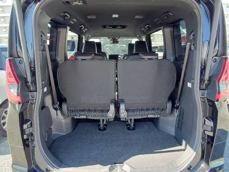 Toyota Noah SZ PKG BLACK COLOUR 2023