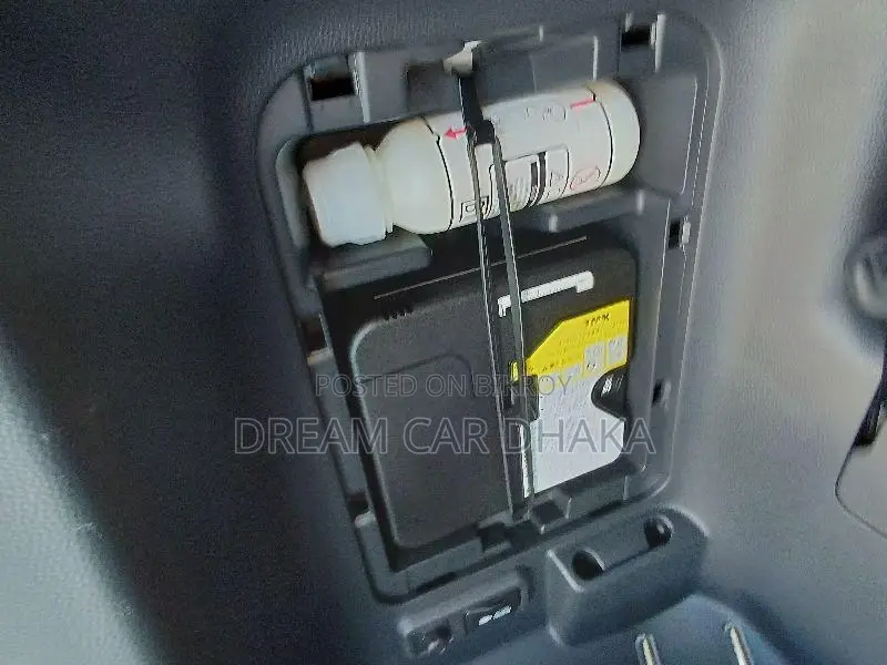 Toyota Noah SZ PKG BLACK COLOUR 2023