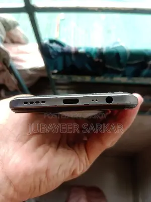 Realme 8 (Used)