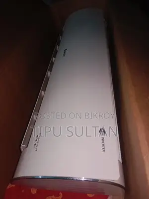 White Inverter AC