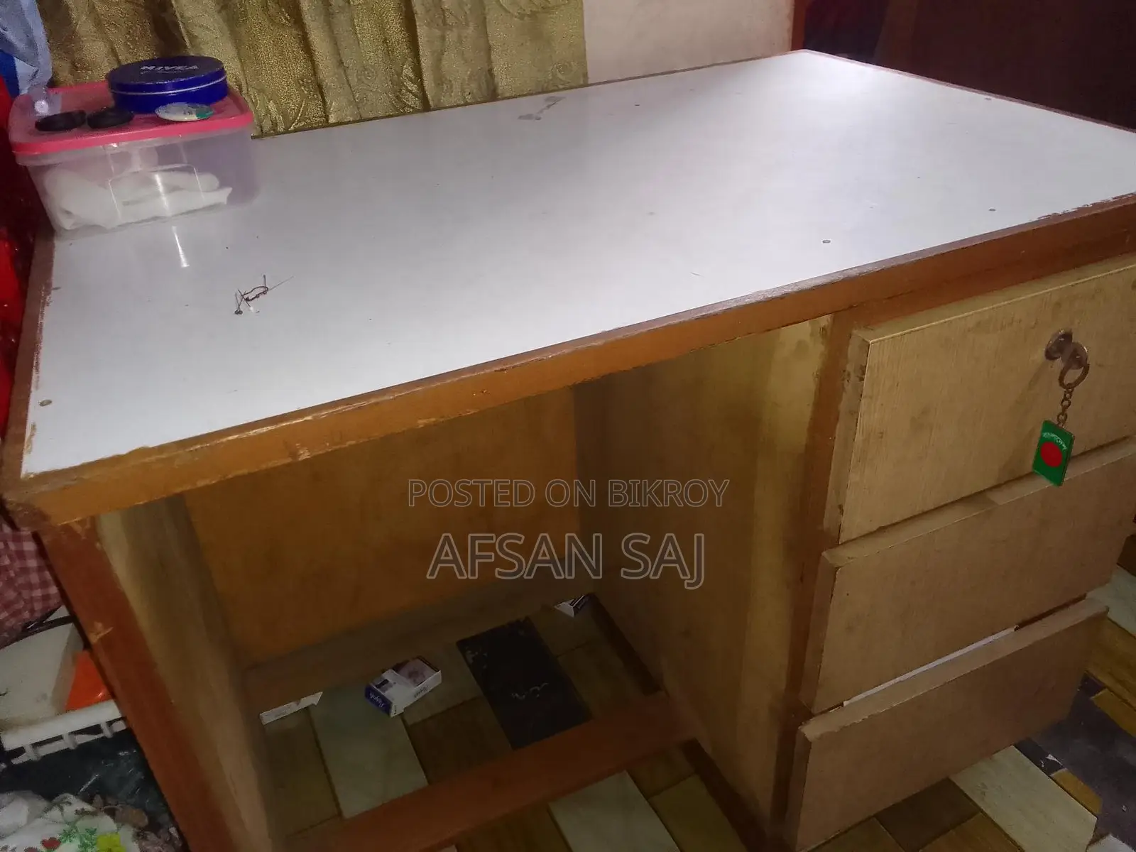 Versatile Study Table