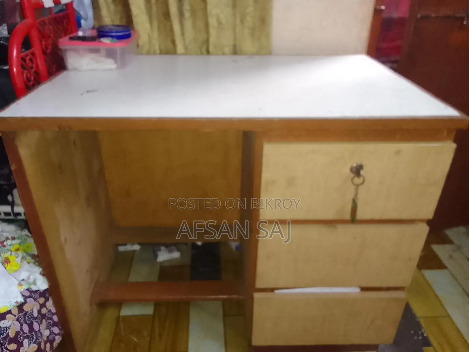 Versatile Study Table