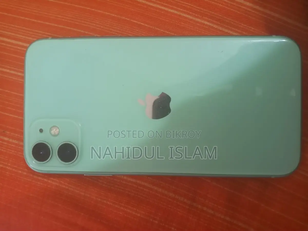 Apple iPhone 11 (Used)