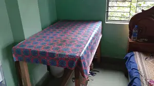 1 Table and Chair Set